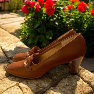 Vtg 80s Selby Caramel/Brown Leather/Suede Block Heel Loafers w/Buckle Sz 8